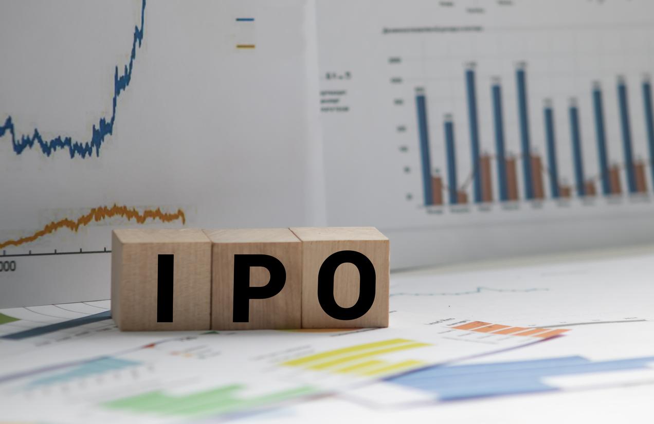 IPO blocks with surrounding reports