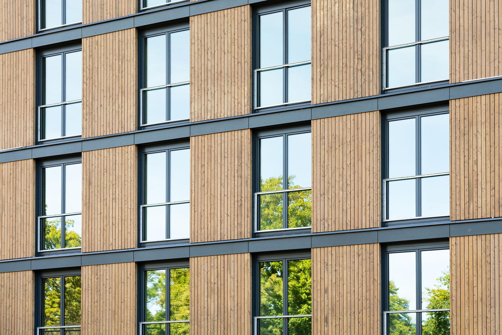 Apartment-building-with-a-wood-facad